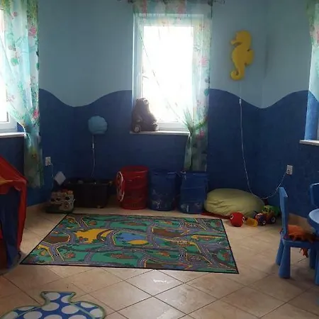 Posejdon Alojamento de Acomodação e Pequeno-almoço Ustronie Morskie